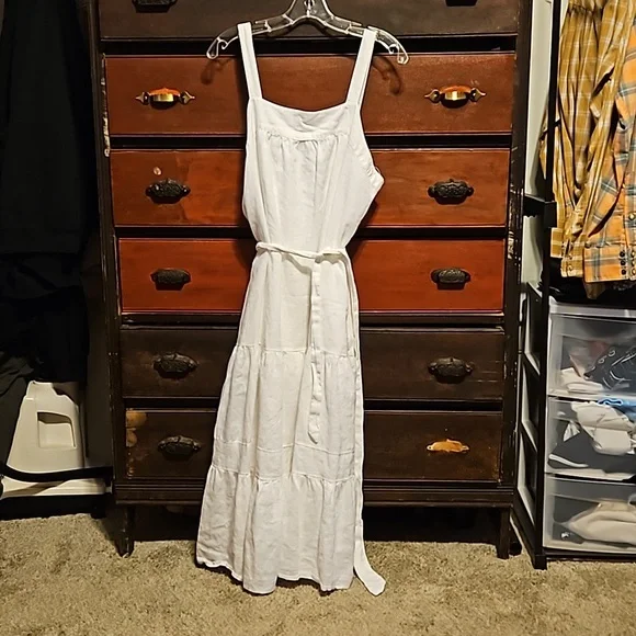 crown & ivy | Dresses | Crown Ivy Linen Dress Solidwhite Tiered Strappy Has  Pockets L | Poshmark